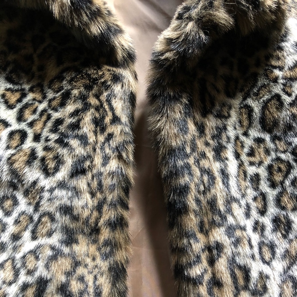 💋 VALERIE STEVENS LEOPARD FAUX FUR VEST  SZ M - Picture 9 of 11